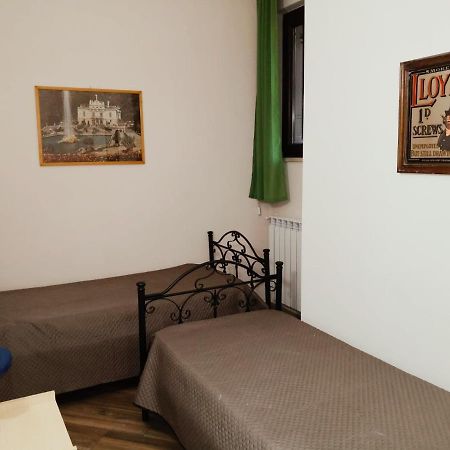 Da Nonna Cettina Appartamento In Villa Con Piscina ปาแลร์โม ภายนอก รูปภาพ